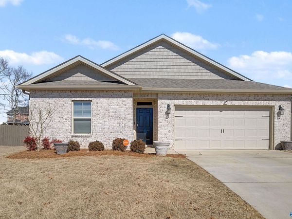 514 Wolf Trace, Hartselle, AL 35640