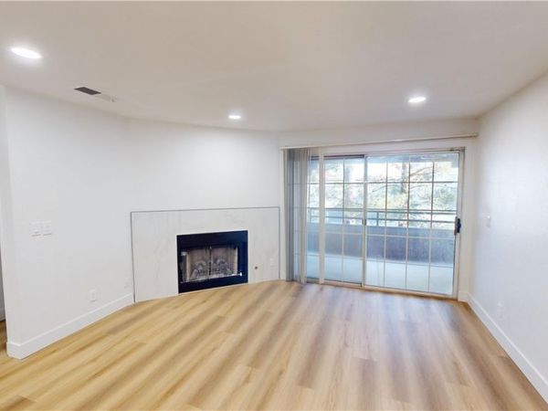 2200 S Fort Apache Road , Unit 2047, Las Vegas, NV 89117