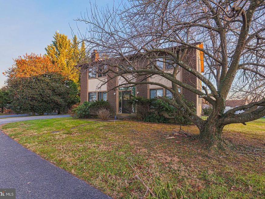 7617 7 Mile Lane, Baltimore, MD 21208 Main Photo
