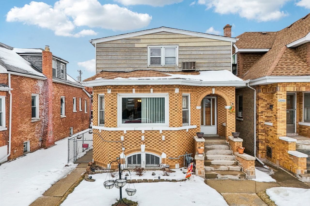 2842 N 74th Court, Elmwood Park, IL 60707 Main Photo