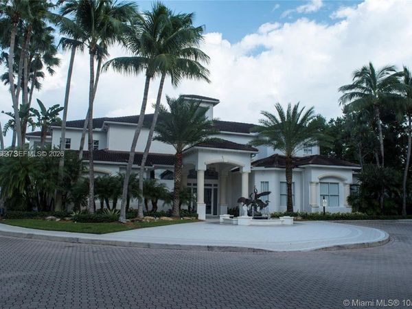 3245 NE 184th St, Unit 13201, Aventura, FL 33160