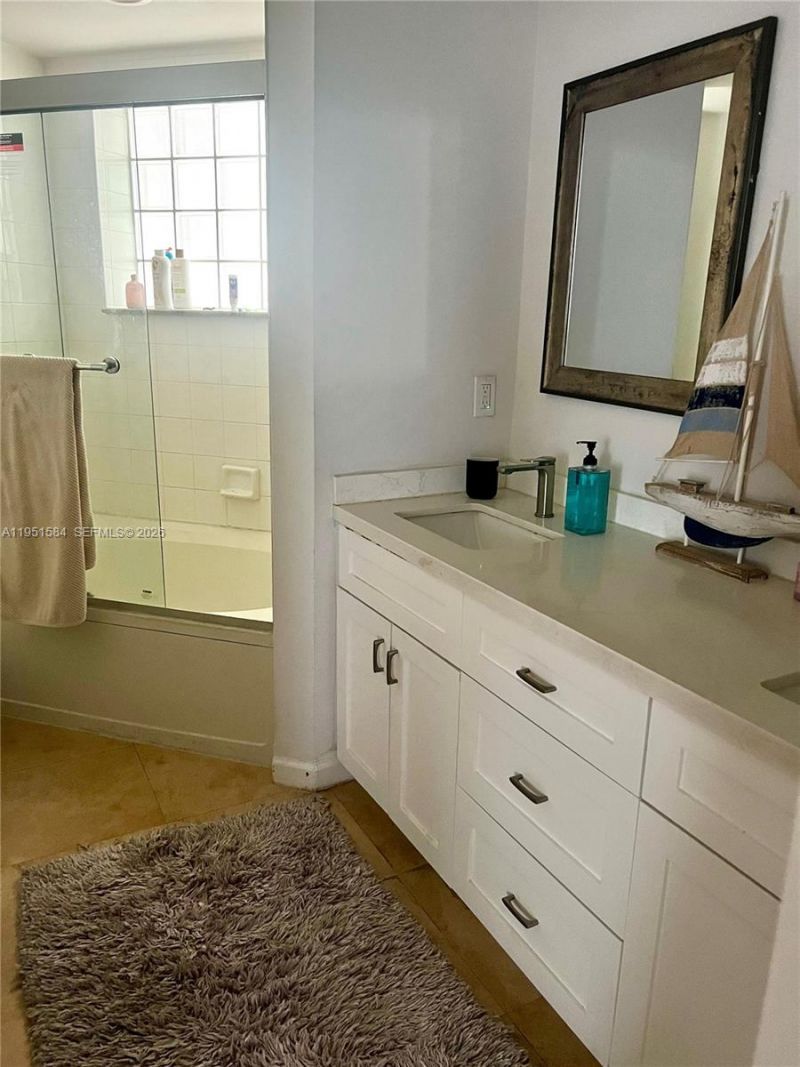 3245 NE 184th St, Unit 13201, Aventura, FL 33160 Photo