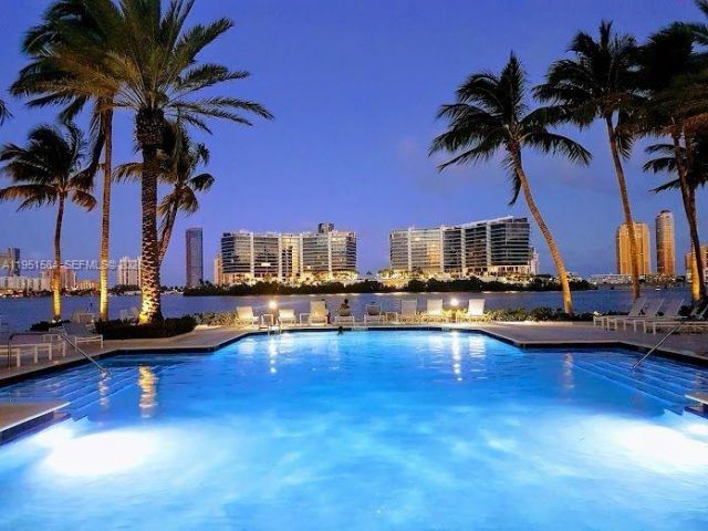 3245 NE 184th St, Unit 13201, Aventura, FL 33160 Photo