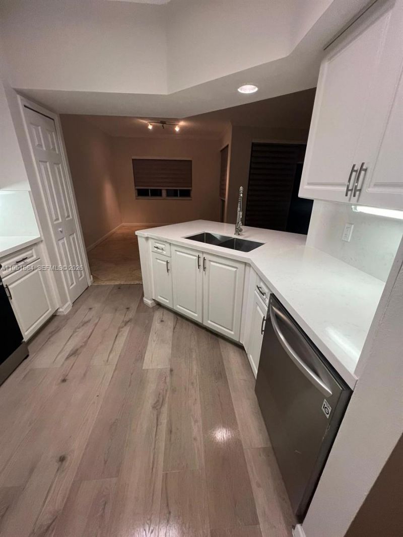 3245 NE 184th St, Unit 13201, Aventura, FL 33160 Photo