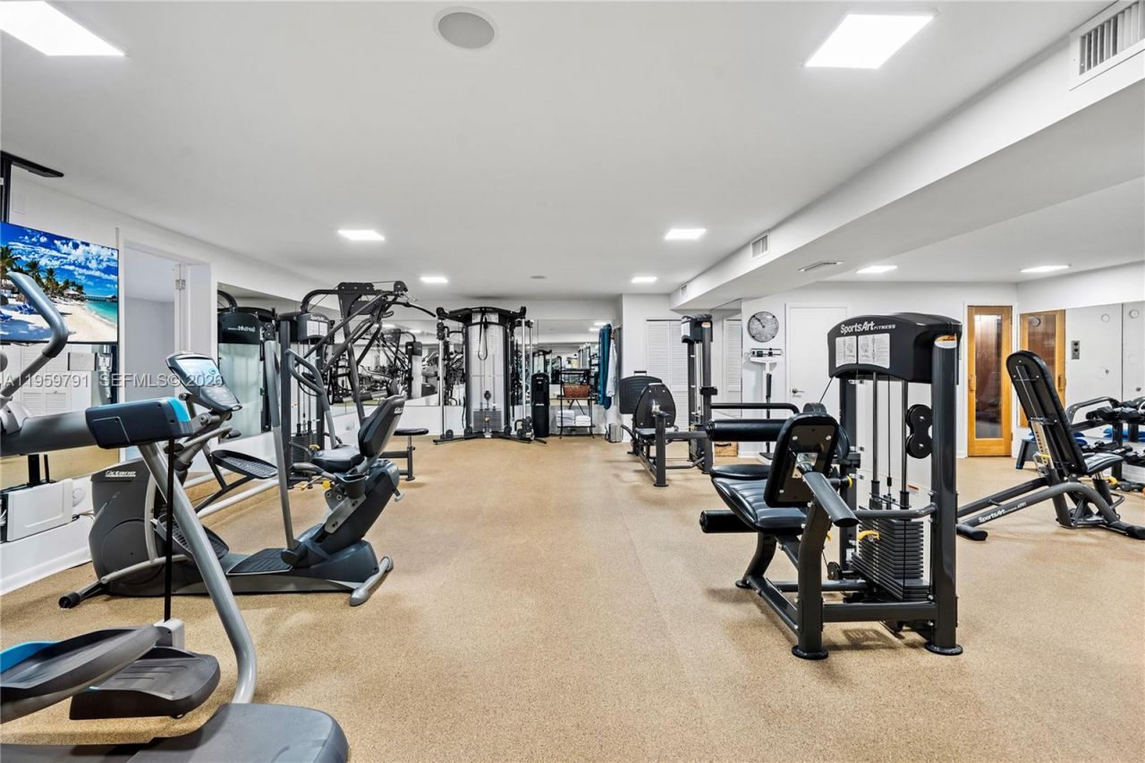 555 Arvida Pkwy, Coral Gables, FL 33156 Photo