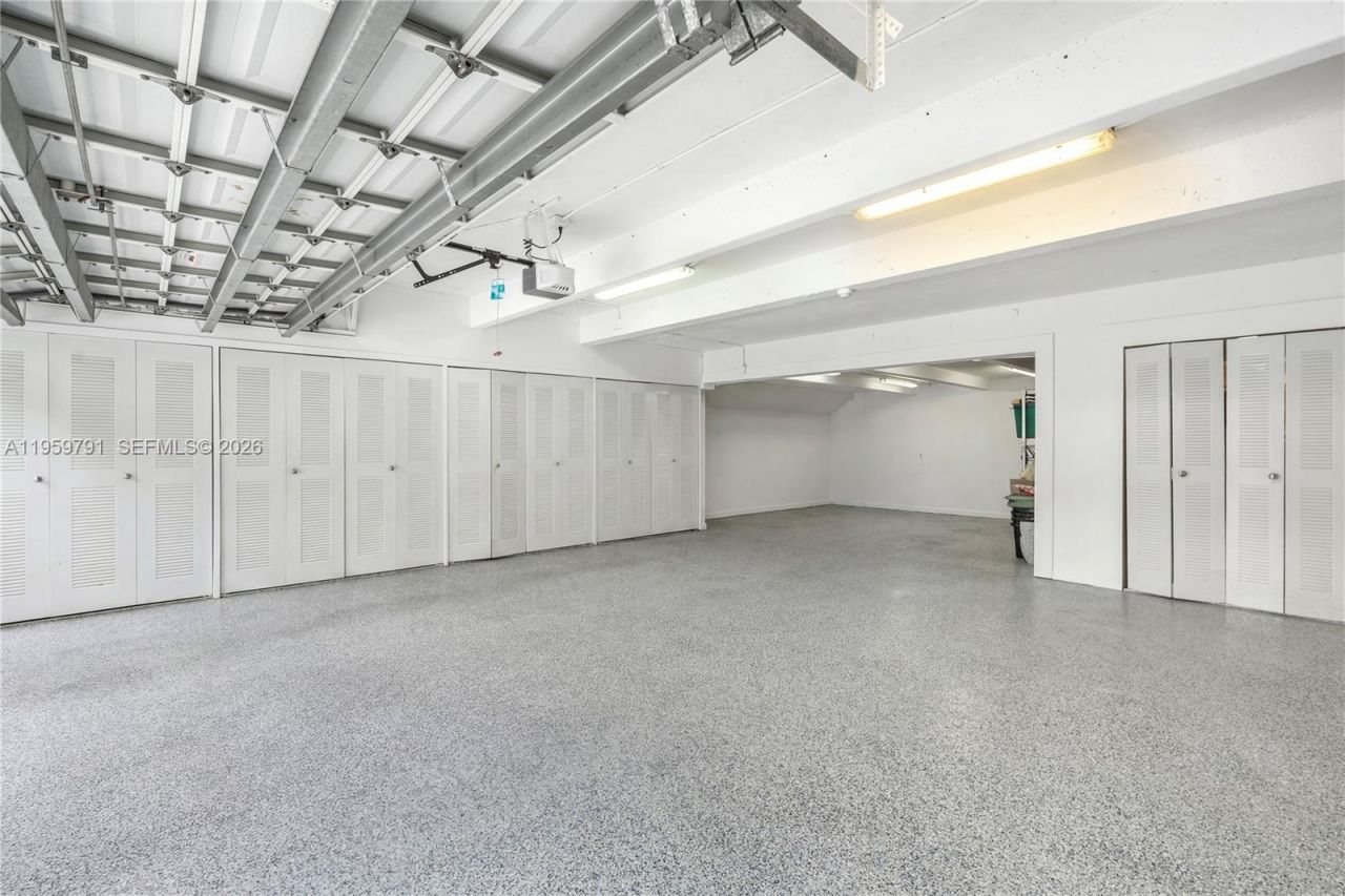 555 Arvida Pkwy, Coral Gables, FL 33156 Photo