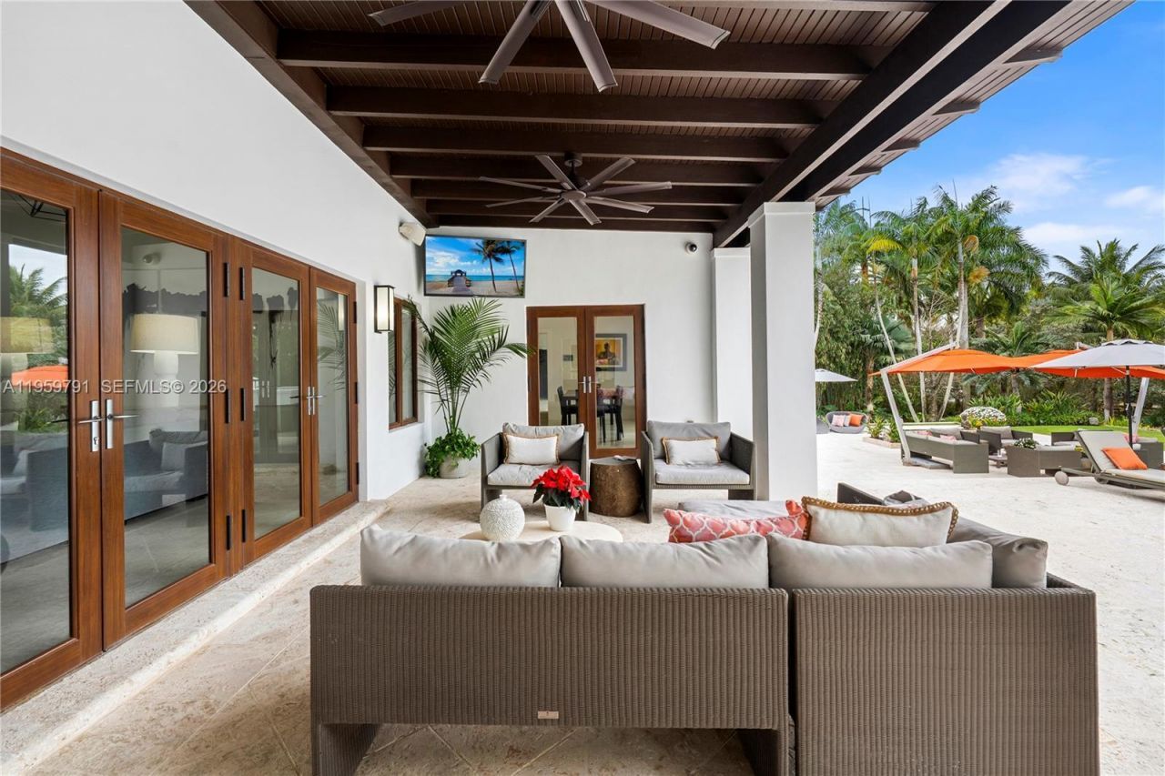 555 Arvida Pkwy, Coral Gables, FL 33156 Photo