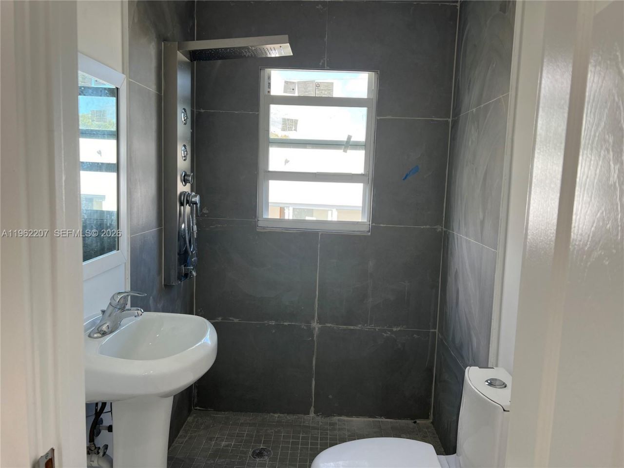 1015 S 17th Ave , Unit 8, Hollywood, FL 33020 Photo