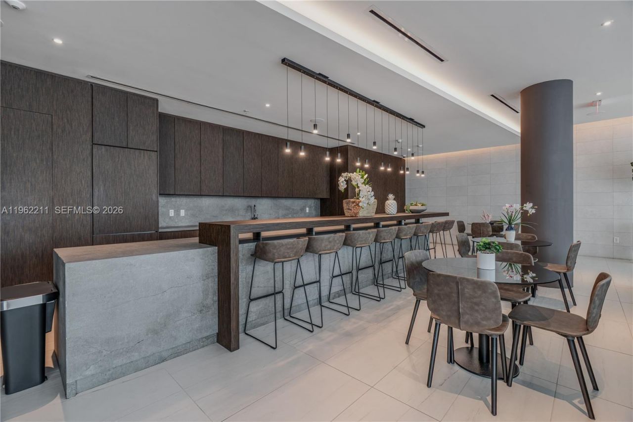 3900 Biscayne Blvd , Unit S-904, Miami, FL 33137 Photo