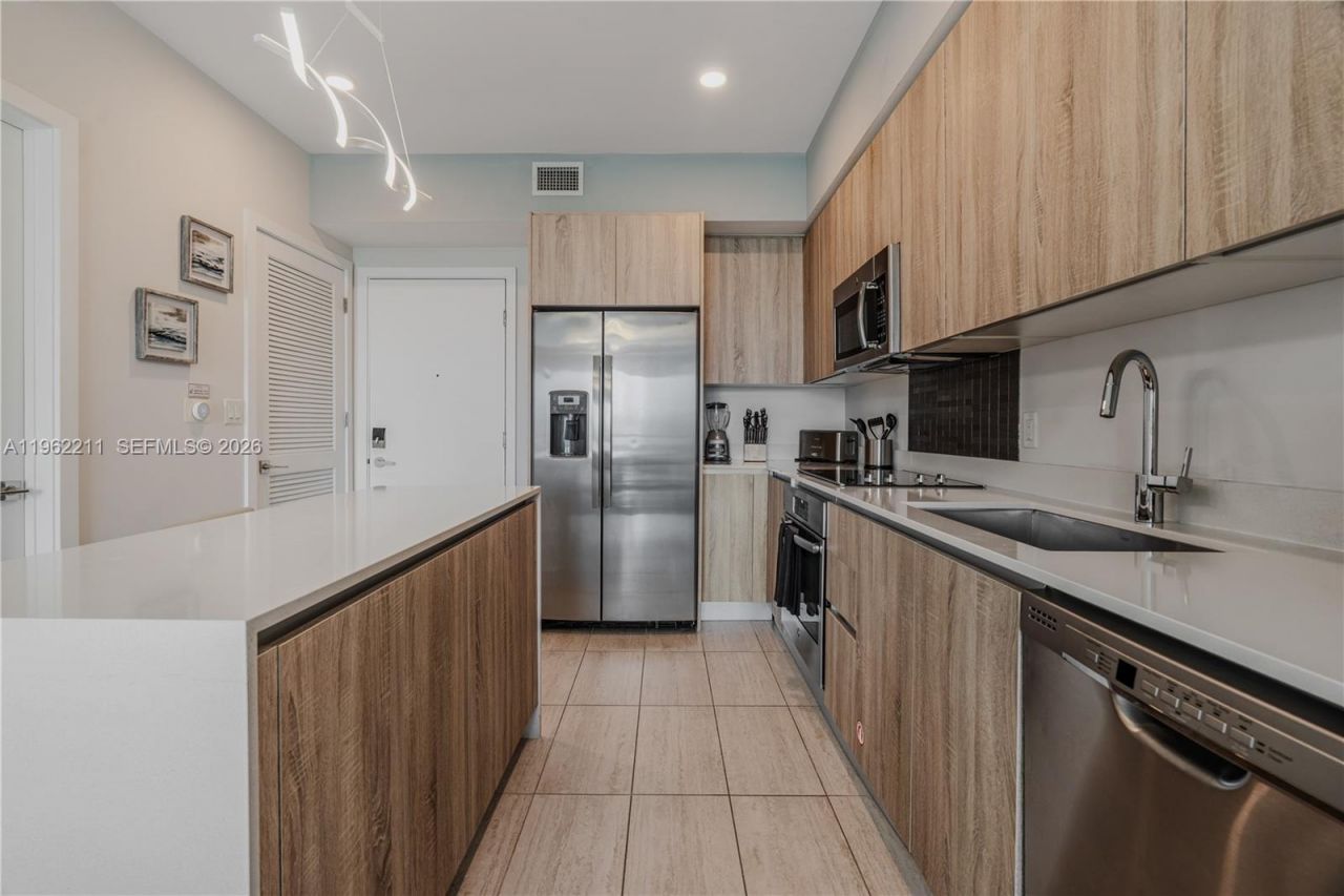 3900 Biscayne Blvd , Unit S-904, Miami, FL 33137 Photo