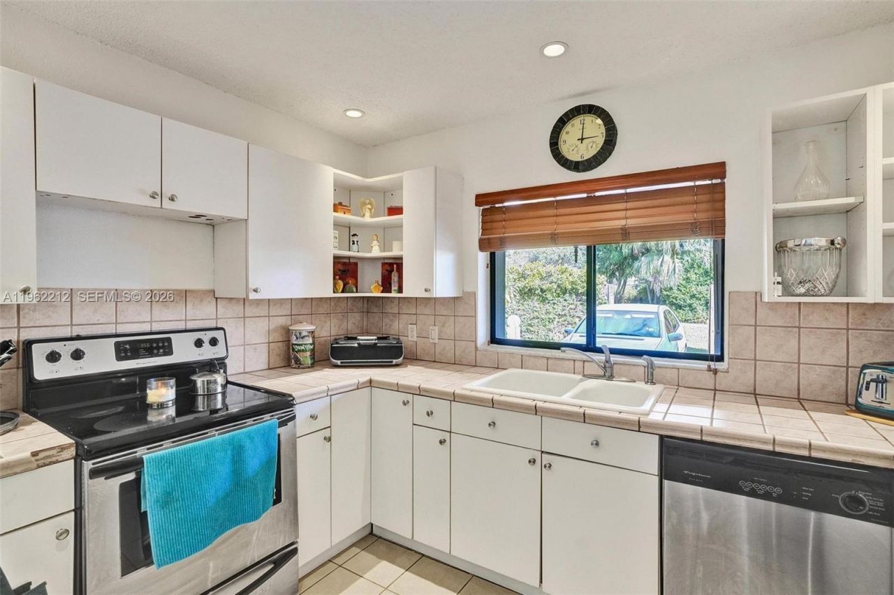 3515 SW 113th Ct, Miami, FL 33165 Photo