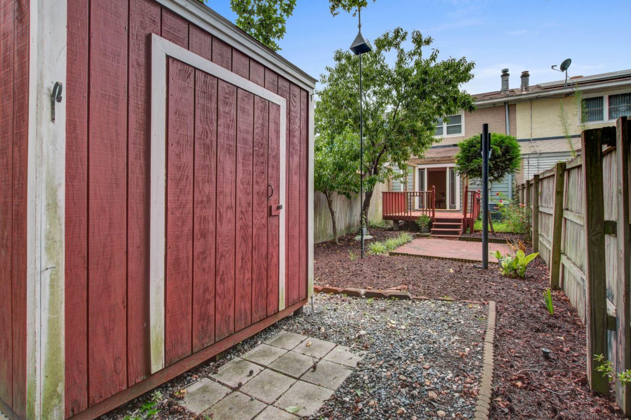 713 Davenport Drive Photo 5