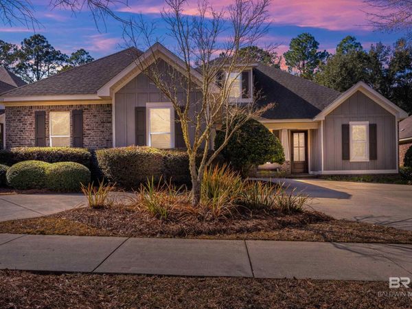 215 Wentworth Street, Fairhope, AL 36532