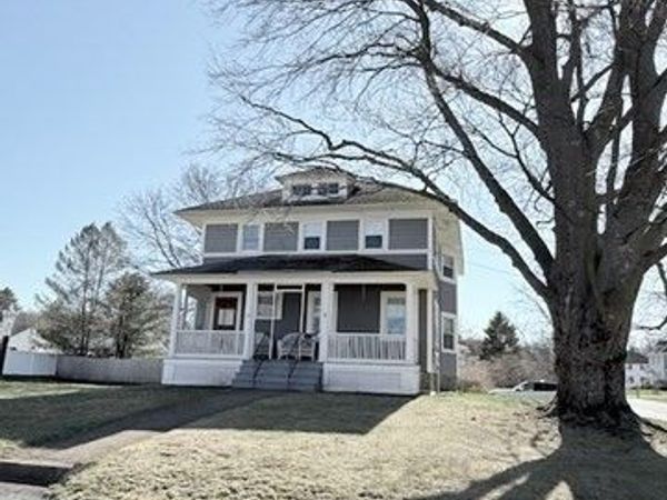 23 Nashua St, Ayer, MA 01432