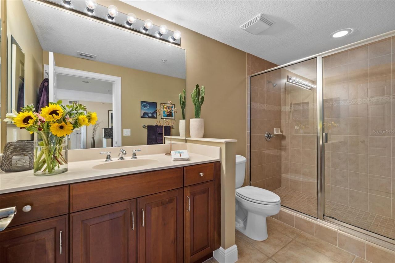 800 N Tamiami Trail, Unit 611, Sarasota, FL 34236 Photo