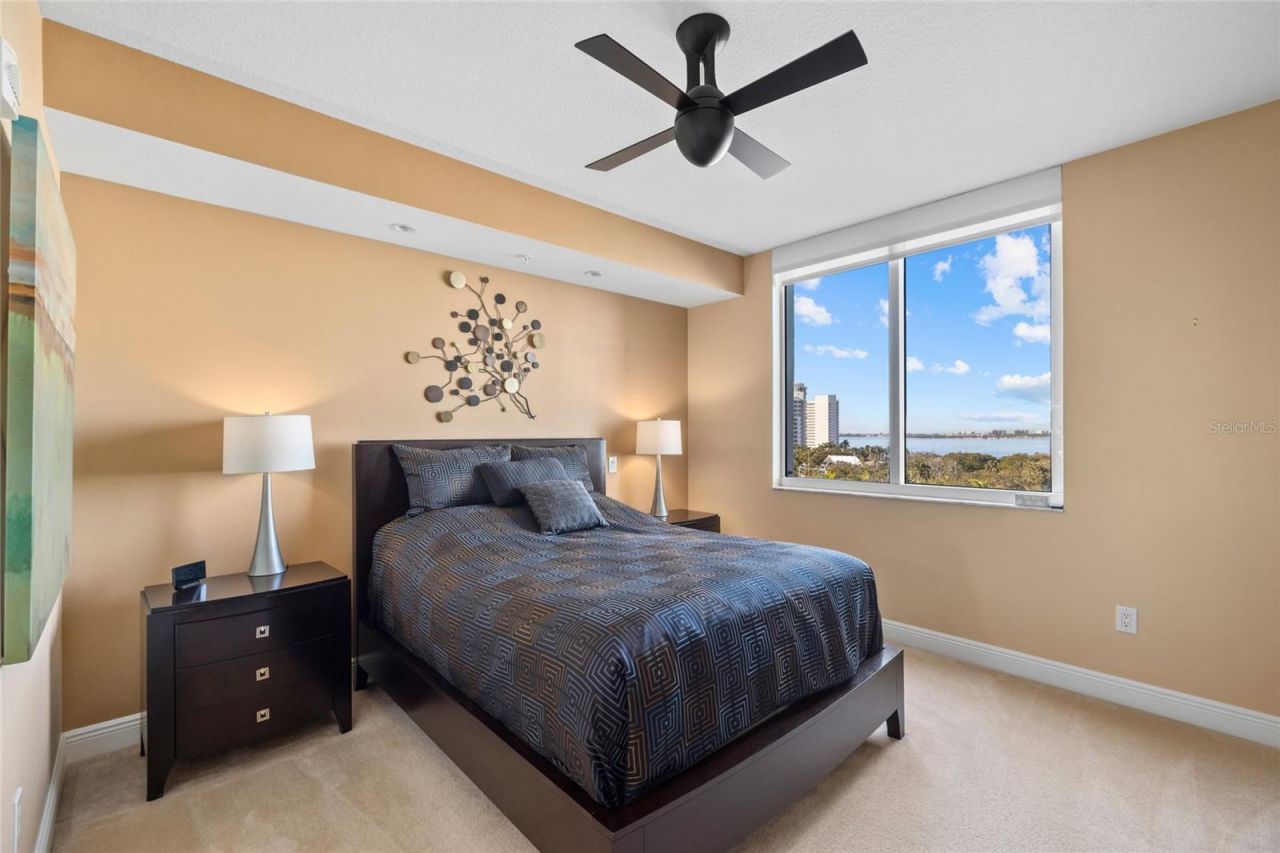 800 N Tamiami Trail, Unit 611, Sarasota, FL 34236 Photo