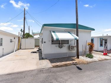 10315 CORTEZ ROAD, Unit 60-4, BRADENTON, FL 34210