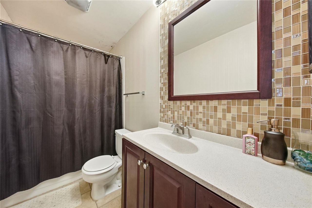 10200 N Gandy Boulevard, Unit 714, Saint Petersburg, FL 33702 Photo