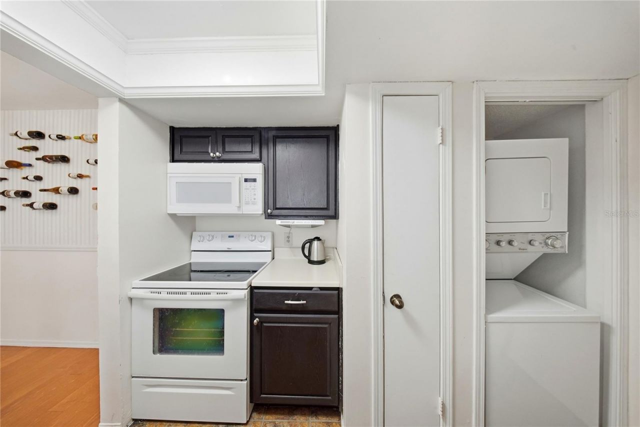 10200 N Gandy Boulevard, Unit 714, Saint Petersburg, FL 33702 Photo