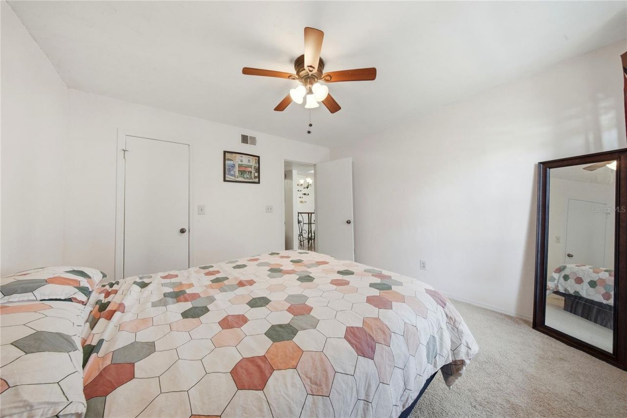 10200 N Gandy Boulevard, Unit 714, Saint Petersburg, FL 33702 Photo