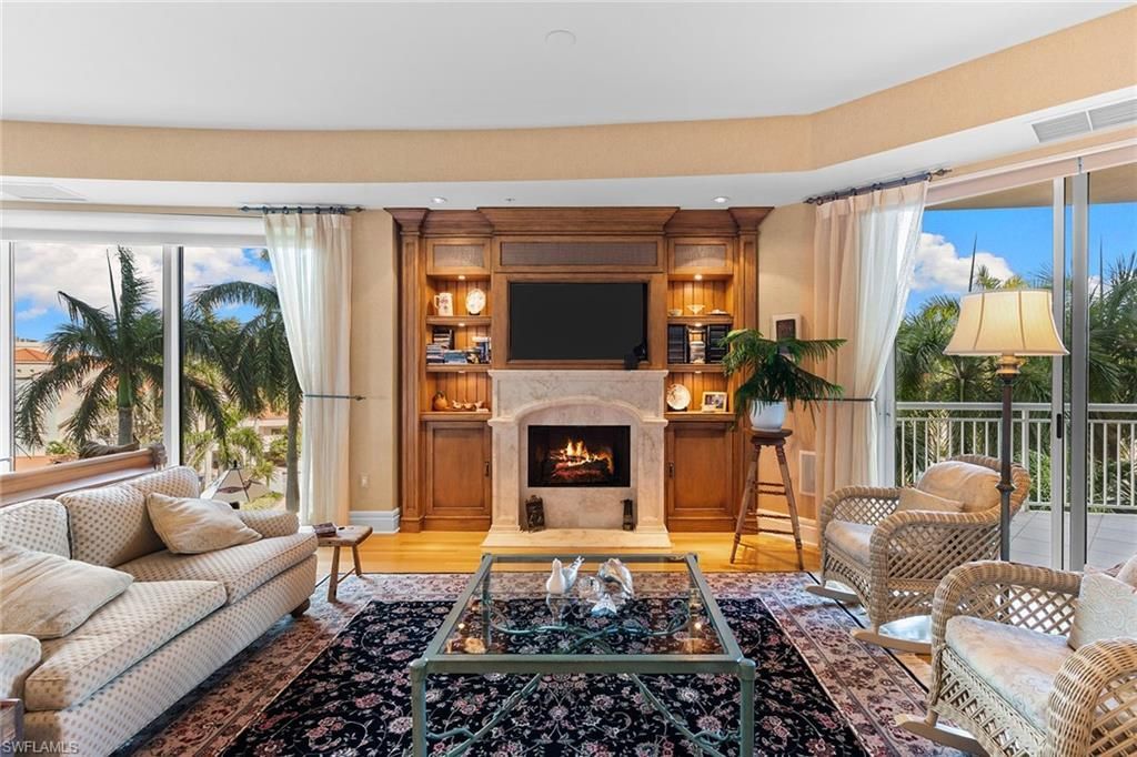 4501 Gulf Shore Blvd N, Unit 405, Naples, FL 34103 Photo