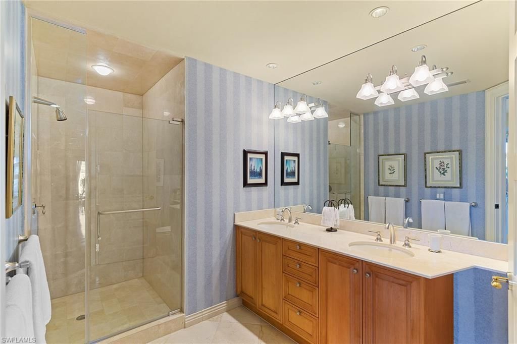 4501 Gulf Shore Blvd N, Unit 405, Naples, FL 34103 Photo