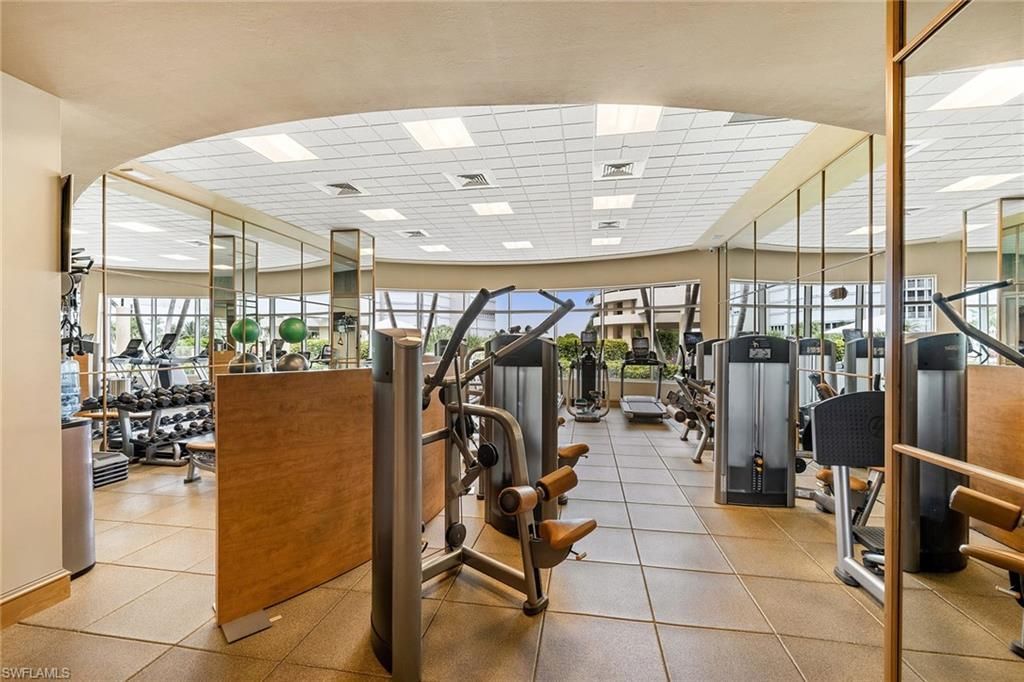 4501 Gulf Shore Blvd N, Unit 405, Naples, FL 34103 Photo