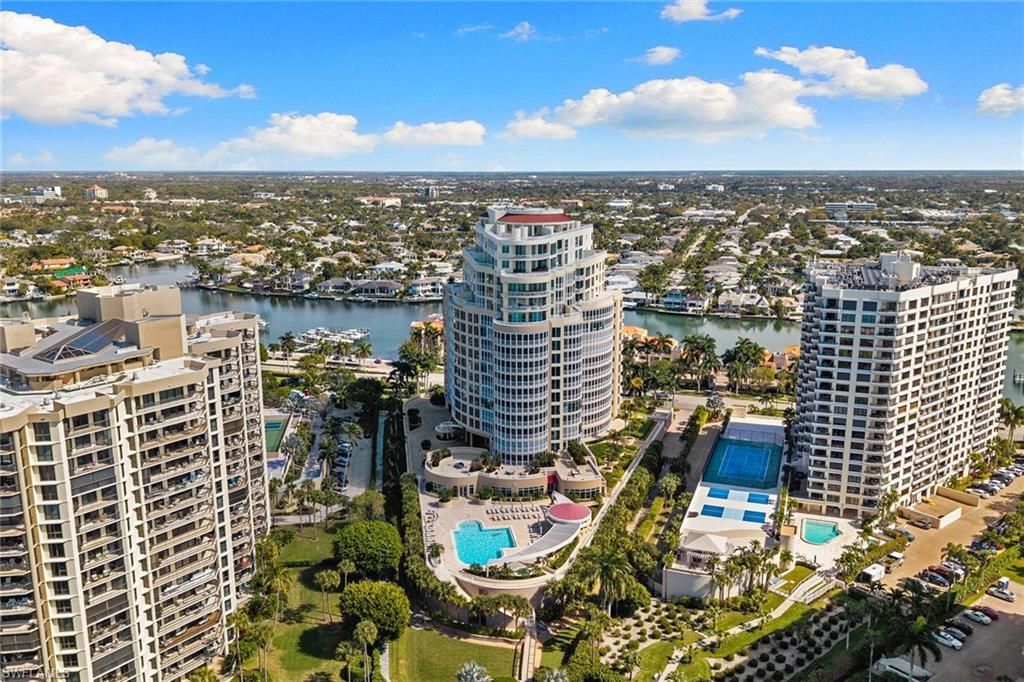 4501 Gulf Shore Blvd N, Unit 405, Naples, FL 34103 Photo