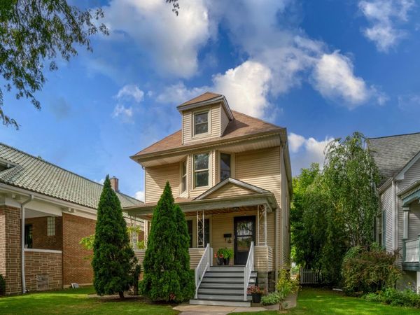 4744 N Lotus Avenue, Chicago, IL 60630