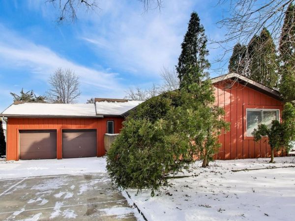 5303 Victor Street, Downers Grove, IL 60515