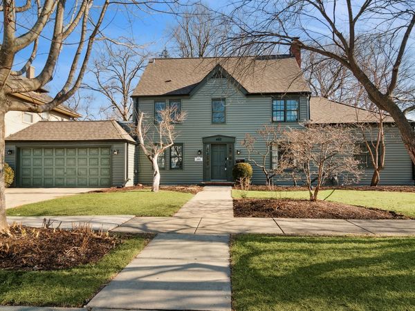 407 La Fox River Drive, Algonquin, IL 60102