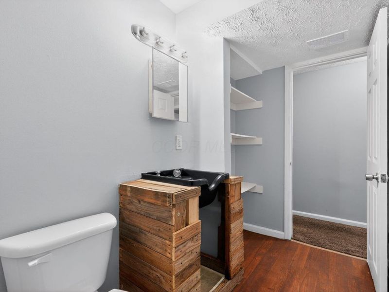 1805 E 26th Avenue, Columbus, OH 43219 Photo 16