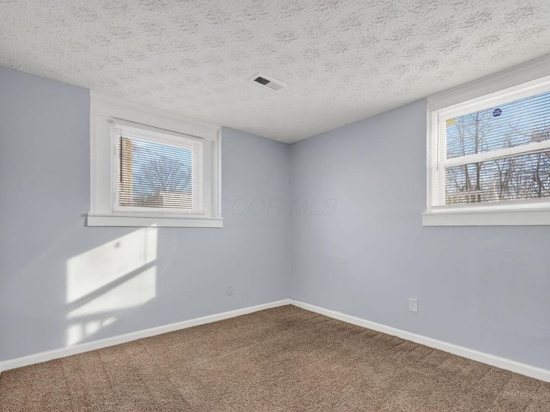 1805 E 26th Avenue, Columbus, OH 43219 Photo 6