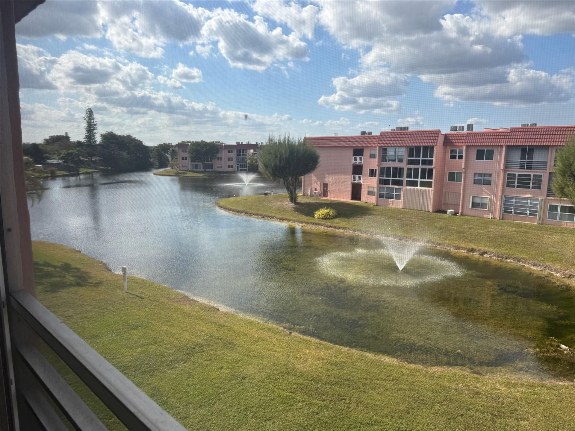 9400 Sunrise Lakes Boulevard, Unit 304, Sunrise, FL 33322 Photo