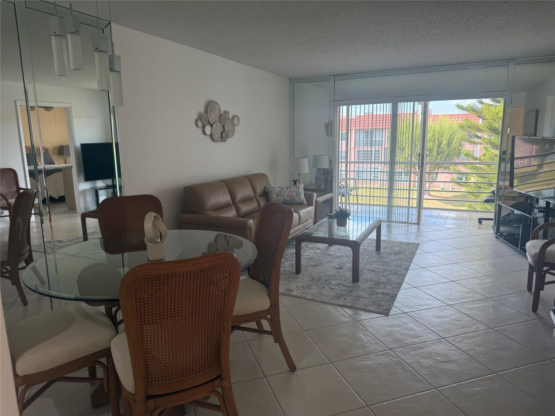 9400 Sunrise Lakes Boulevard, Unit 304, Sunrise, FL 33322 Photo