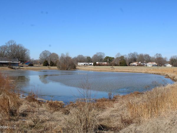 6100 Curbo Lane, Olive Branch, MS 38654