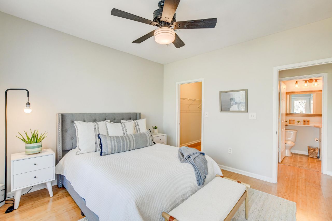 2223 Chatalain Way Photo 13