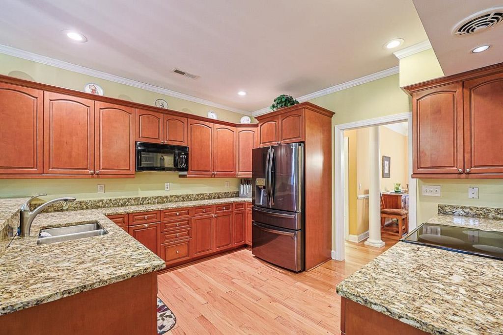 4416 Parkland Dr. Photo 5