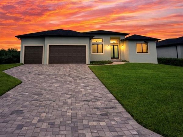 15482 Viscount CIR, PORT CHARLOTTE, FL 33981