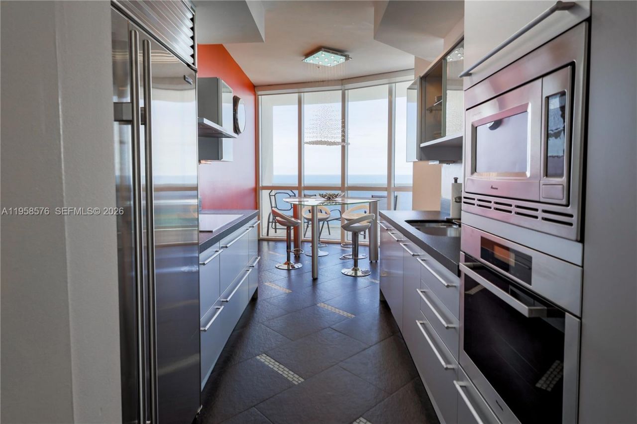 18201 Collins Ave , Unit 3709A, Sunny Isles Beach, FL 33160 Photo