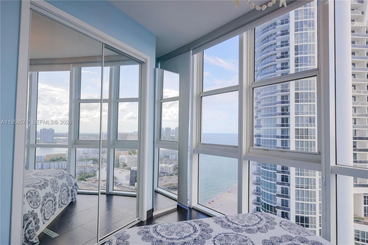 18201 Collins Ave , Unit 3709A, Sunny Isles Beach, FL 33160 Photo