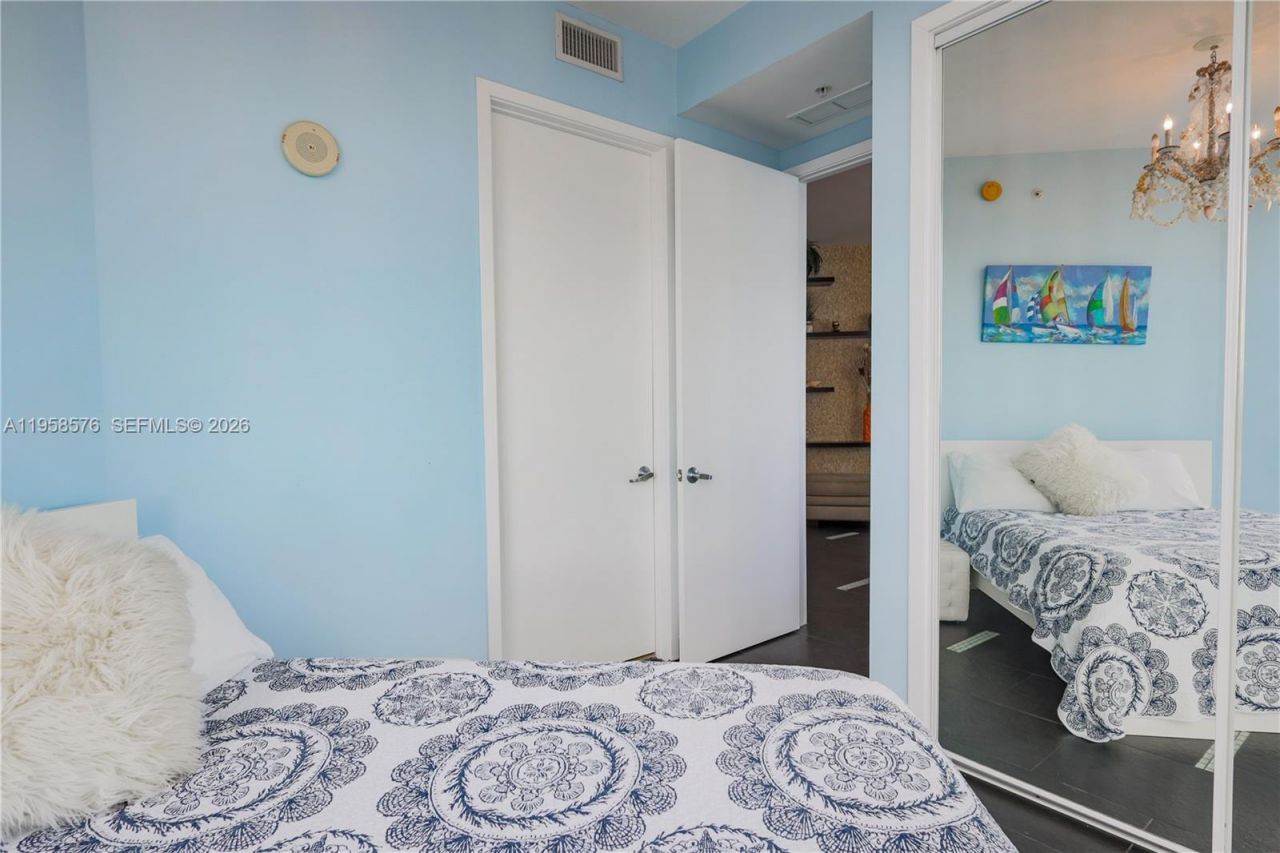 18201 Collins Ave , Unit 3709A, Sunny Isles Beach, FL 33160 Photo