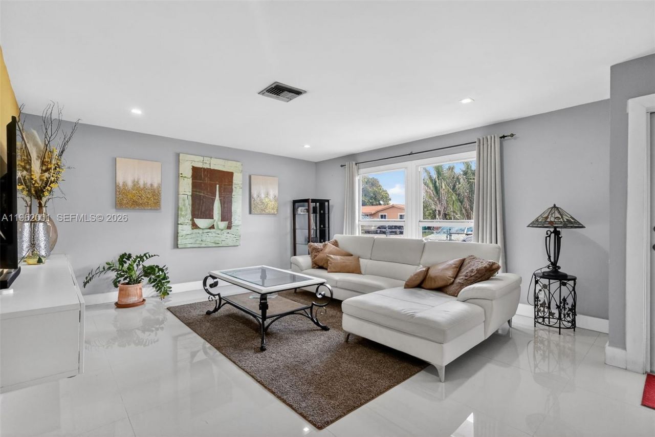 16832 NW 52nd Ave , Miami Gardens, FL 33055 Photo