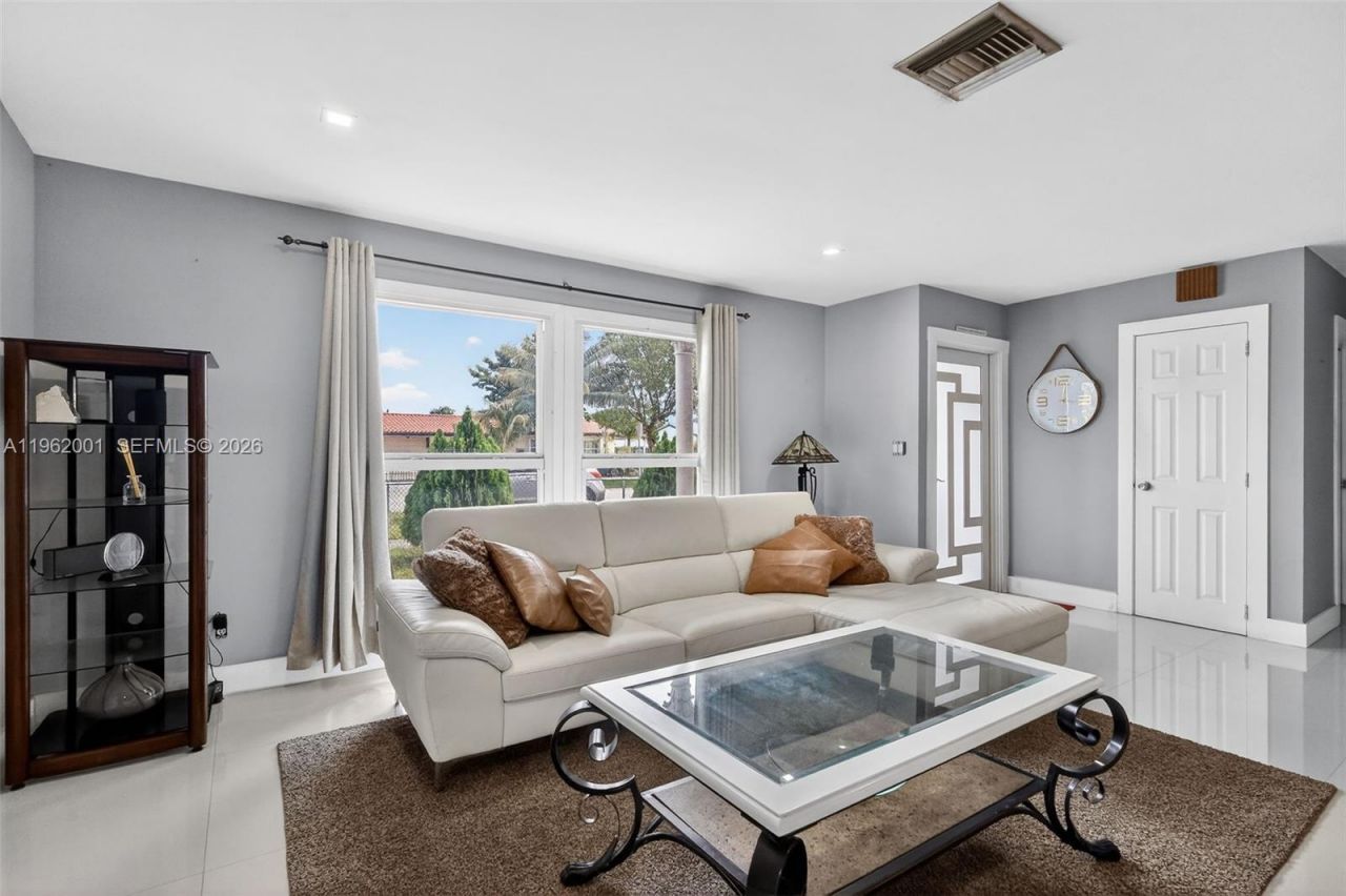 16832 NW 52nd Ave , Miami Gardens, FL 33055 Photo