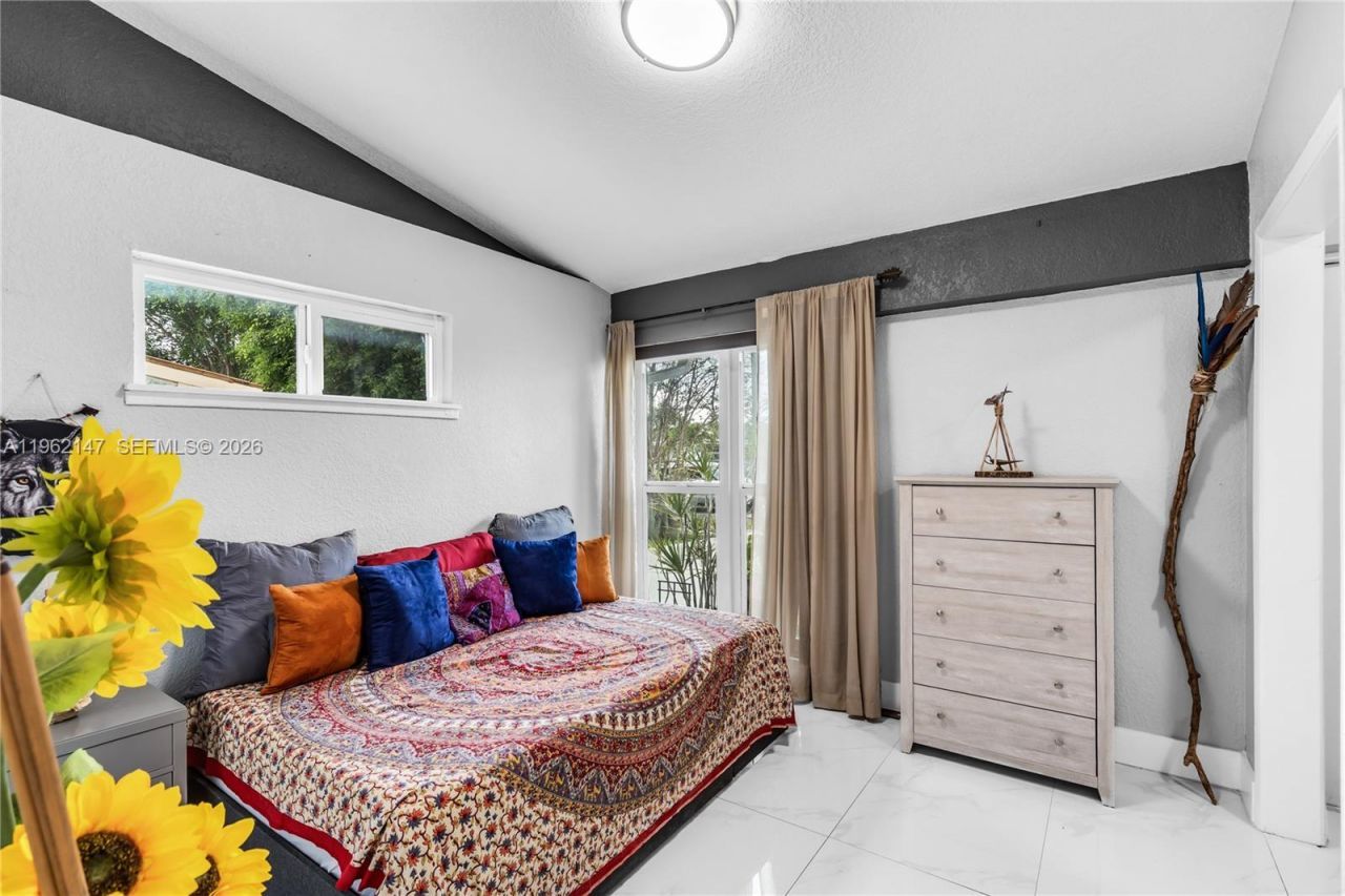 19711 NW 4th Ave , Miami Gardens, FL 33169 Photo