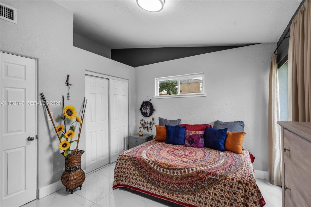 19711 NW 4th Ave , Miami Gardens, FL 33169 Photo