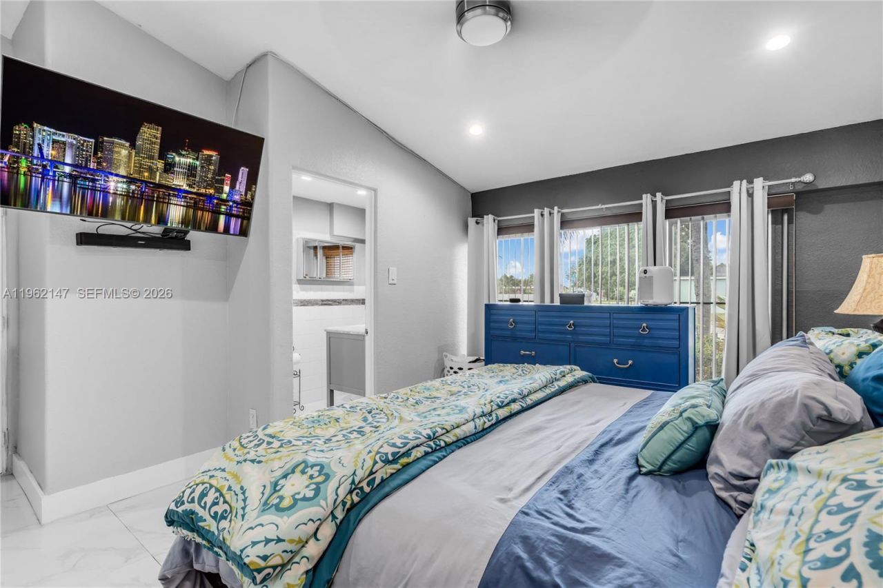 19711 NW 4th Ave , Miami Gardens, FL 33169 Photo