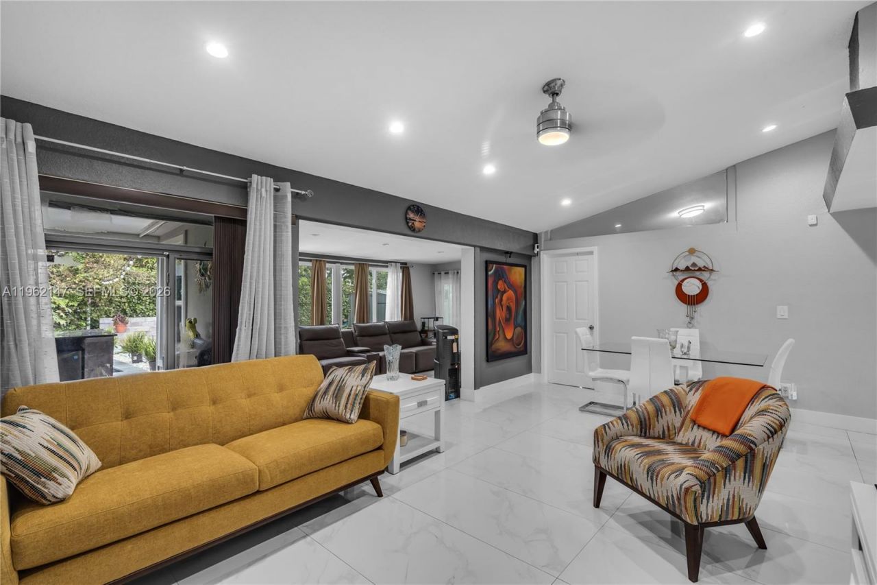 19711 NW 4th Ave , Miami Gardens, FL 33169 Photo