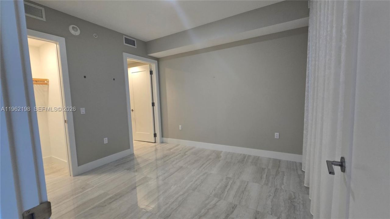 100 E Las Olas Blvd, Unit 2202, Fort Lauderdale, FL 33301 Photo