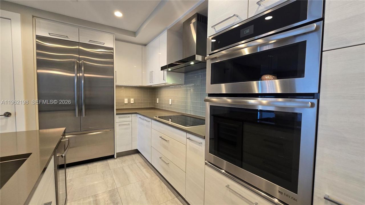 100 E Las Olas Blvd, Unit 2202, Fort Lauderdale, FL 33301 Photo